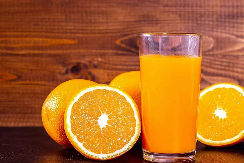 عصير البرتقال والجزر